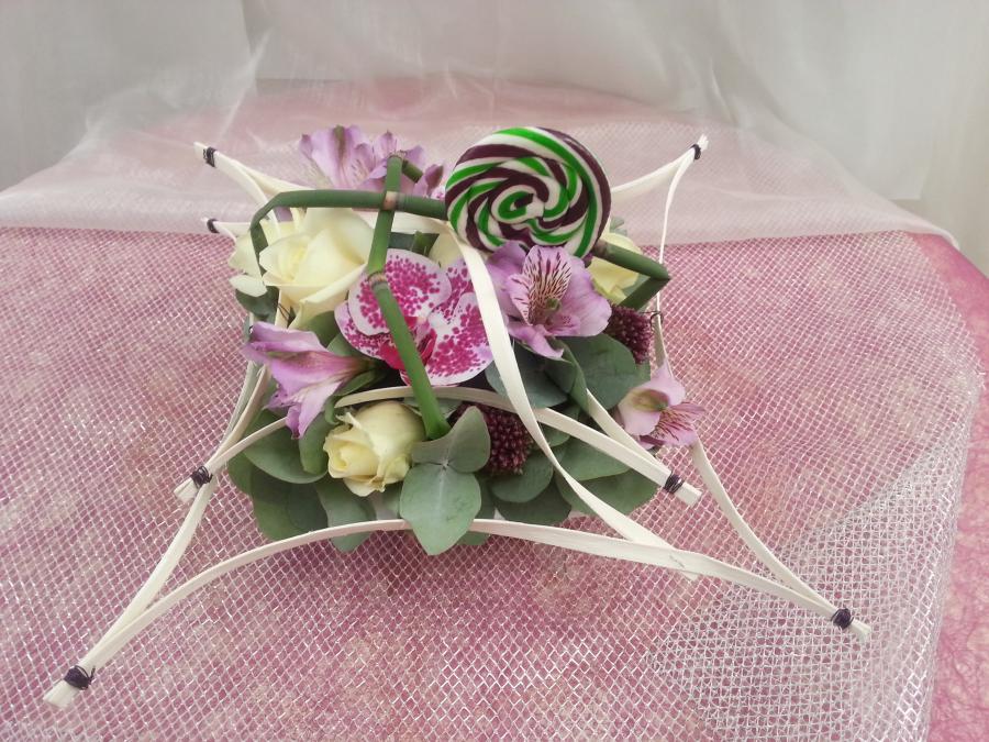 Centre table carré bonbon