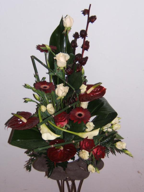 Composition anniversaire rouge et blanc